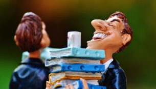 Publikacja za wszelką cenę - setki tysięcy naukowców publikują w czasopismach pseudonaukowych