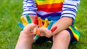 Kurs Terapeuta Ręki I i II stopnia w Oświata-Lingwista: kompleksowe przygotowanie do pracy z dziećmi
